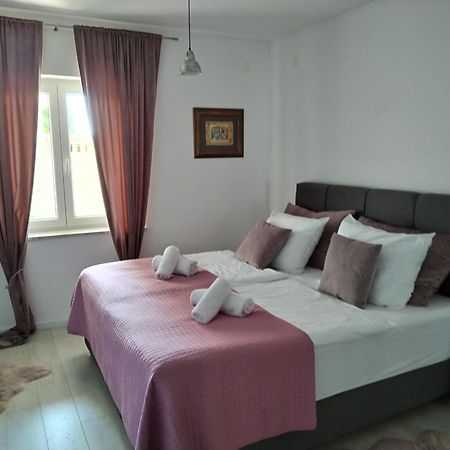 Sjor 2 Bdr Apartment W Grill Zadar Bagian luar foto