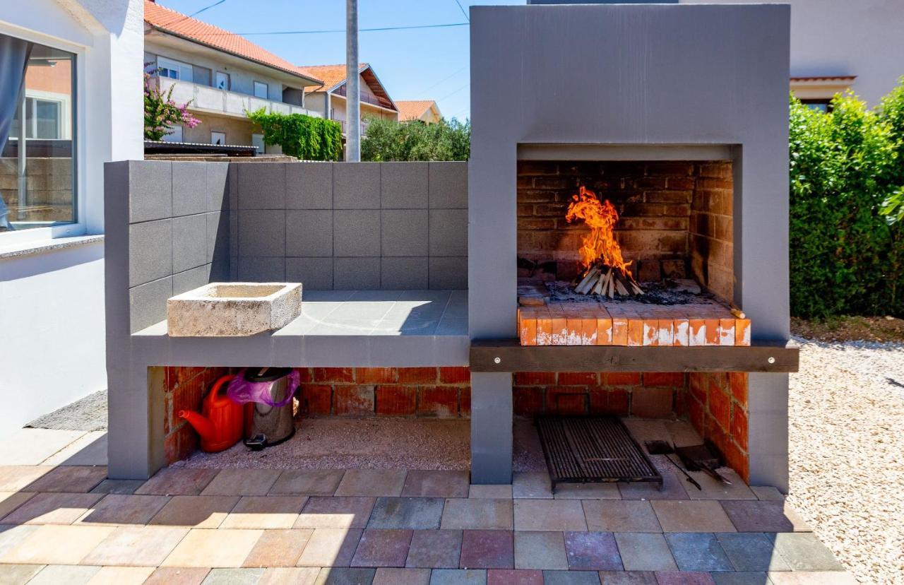 Sjor 2 Bdr Apartment W Grill Zadar Bagian luar foto